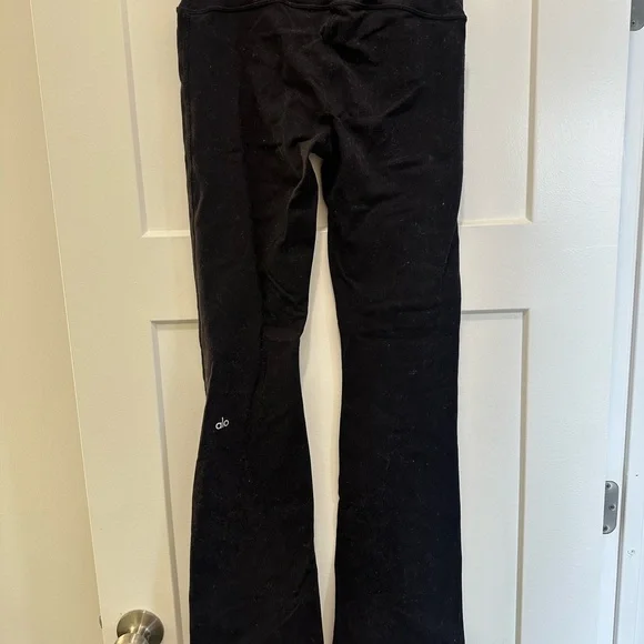 Alo Airbrush High-waist Bootcut Leggings - Picture 4 of 5